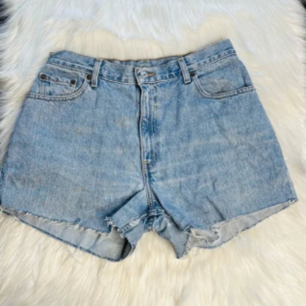Levi's Rare Vintage 80’s 550 Relaxed Fit Cut Offs